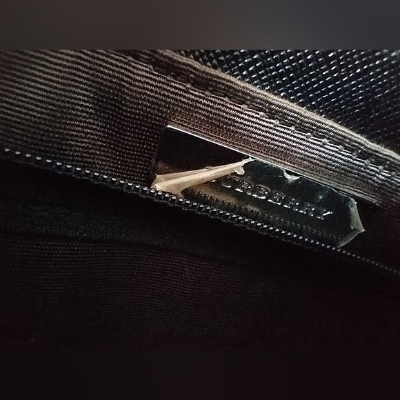 Burberry Tote Handbag - Picture 13 of 15